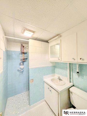 4402 Frederick Street, Omaha, NE 68105