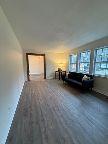 131 Cherokee Circle, Tunnel Hill, GA 30755