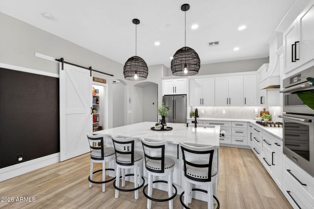 33512 N 25TH Drive, Phoenix, AZ 85085