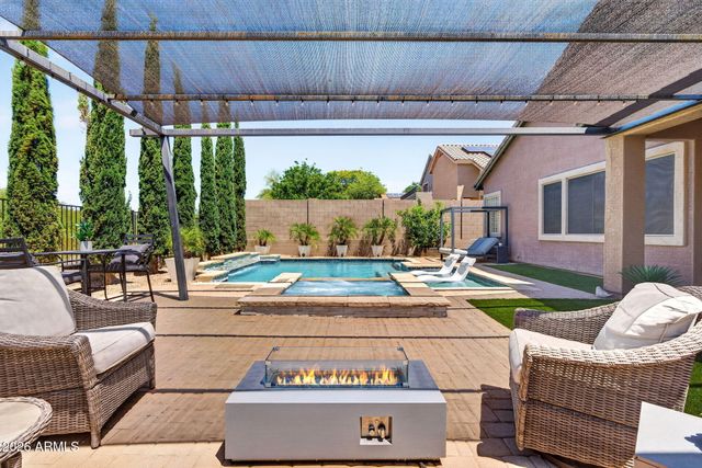 33512 N 25TH Drive, Phoenix, AZ 85085