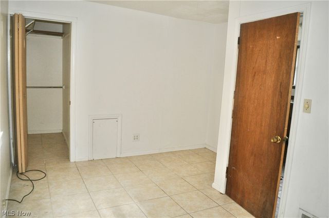 5872 Main Street, Peninsula, OH 44264