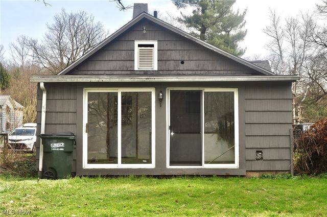 5872 Main Street, Peninsula, OH 44264