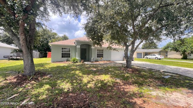 170 Nadell Avenue NW, Palm Bay, FL 32907