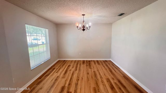 170 Nadell Avenue NW, Palm Bay, FL 32907