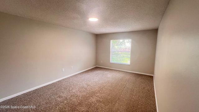 170 Nadell Avenue NW, Palm Bay, FL 32907