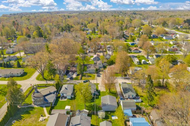 7329 Elm Road, Lexington, MI 48450