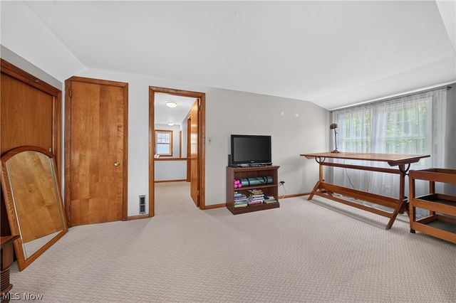 880 Sandusky Street, Conneaut, OH 44030