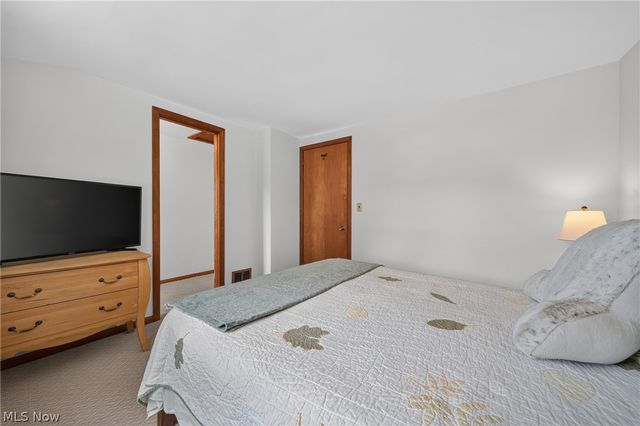 880 Sandusky Street, Conneaut, OH 44030