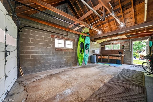 880 Sandusky Street, Conneaut, OH 44030