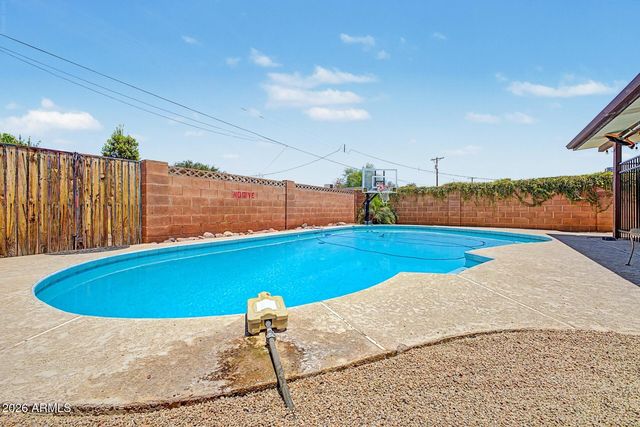 408 E LA JOLLA Drive, Tempe, AZ 85282