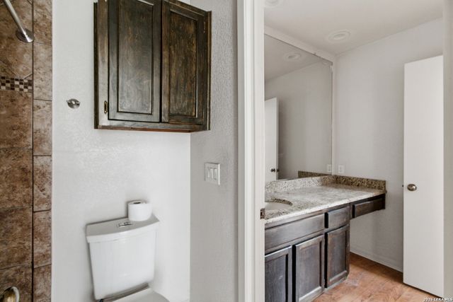 2255 Thousand Oaks Dr Apt 801, San Antonio, TX 78232