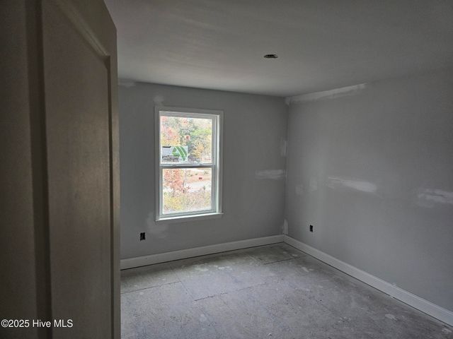 548 Glitter Bay Loop 1012, Shallotte, NC 28470