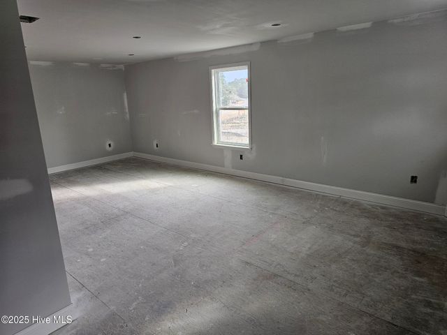 548 Glitter Bay Loop 1012, Shallotte, NC 28470