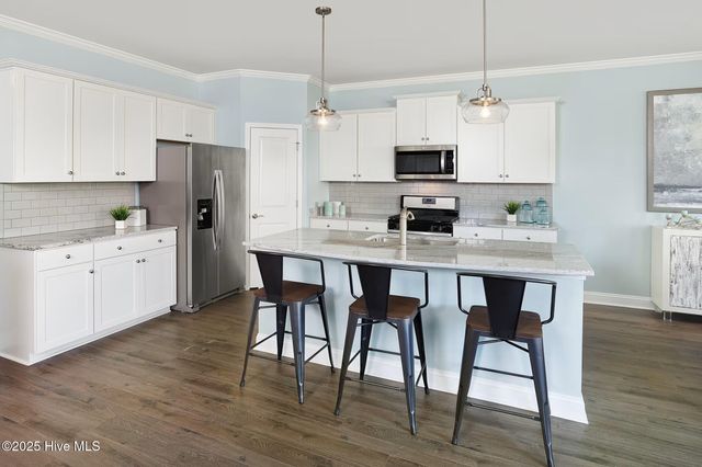 548 Glitter Bay Loop 1012, Shallotte, NC 28470