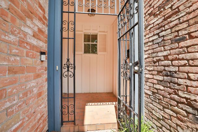 7499 Brompton Street 7499, Houston, TX 77025