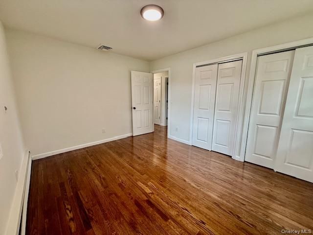 30 7th Street, Holbrook, NY 11741