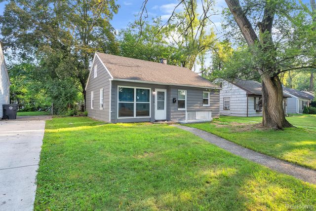 10750 Albany Street, Oak Park, MI 48237