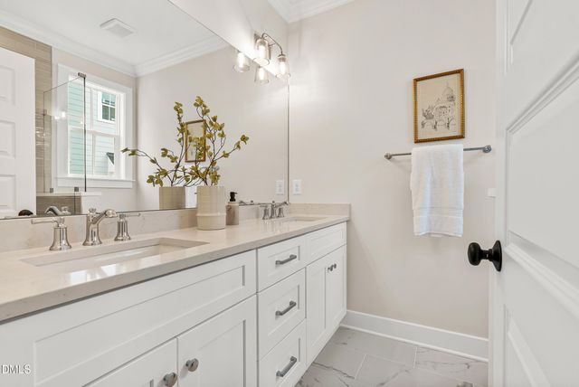 402 D Chamberlin Avenue, Durham, NC 27704