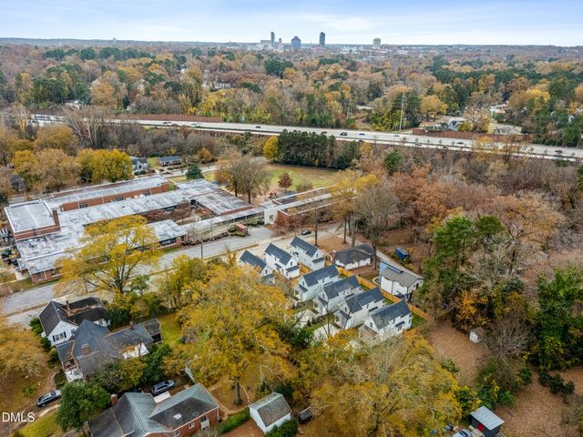 402 D Chamberlin Avenue, Durham, NC 27704