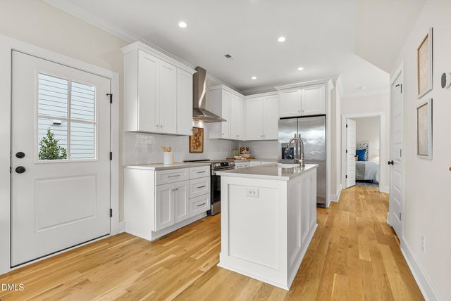 402 D Chamberlin Avenue, Durham, NC 27704