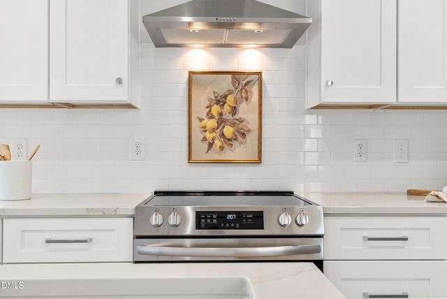 402 D Chamberlin Avenue, Durham, NC 27704