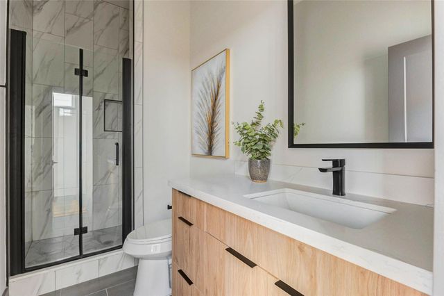 4805 Paula Units A Street, Houston, TX 77033