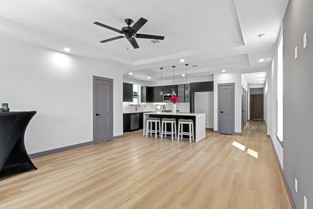 4805 Paula Units A Street, Houston, TX 77033