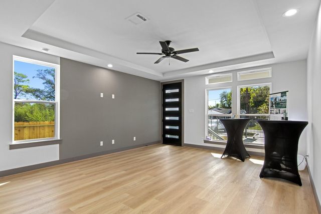 4805 Paula Units A Street, Houston, TX 77033