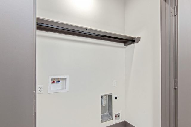 4805 Paula Units A Street, Houston, TX 77033