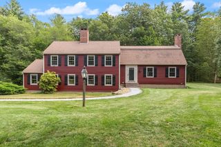 35 Willowdale, Topsfield, MA 01983
