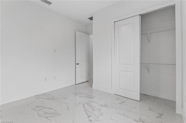 4107 16th ST SW, Lehigh Acres, FL 33976