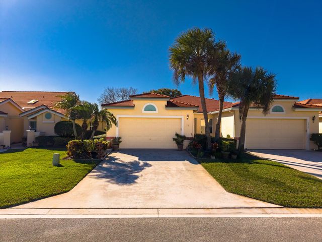 3752 SW Whispering Sound Drive, Palm City, FL 34990