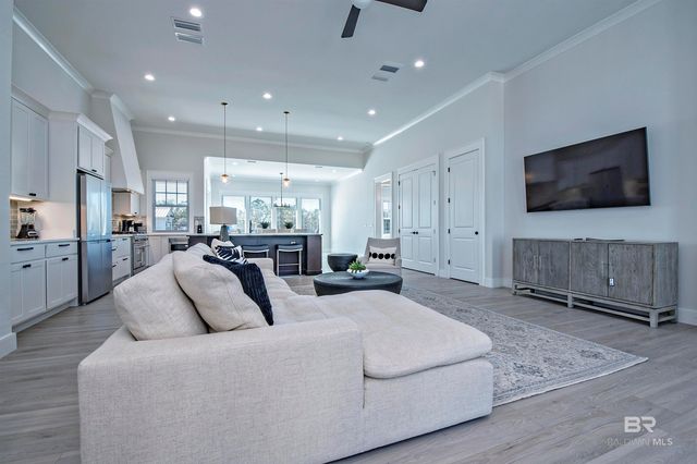 801 Kingston Lane, Gulf Shores, AL 36542