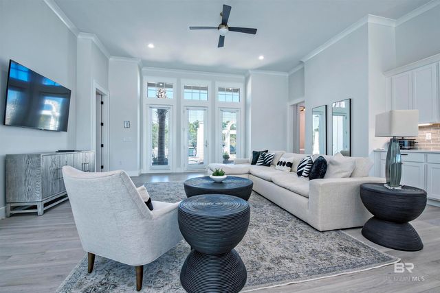 801 Kingston Lane, Gulf Shores, AL 36542