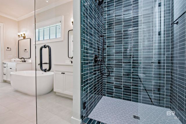 801 Kingston Lane, Gulf Shores, AL 36542