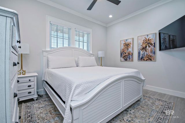 801 Kingston Lane, Gulf Shores, AL 36542