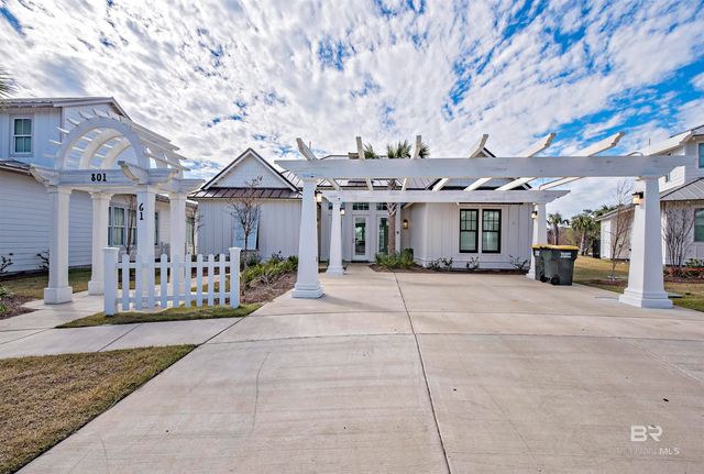 801 Kingston Lane, Gulf Shores, AL 36542