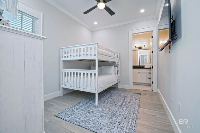 801 Kingston Lane, Gulf Shores, AL 36542