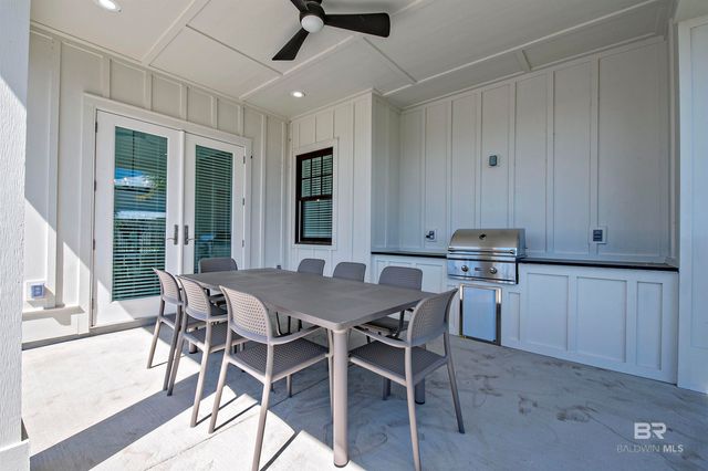 801 Kingston Lane, Gulf Shores, AL 36542