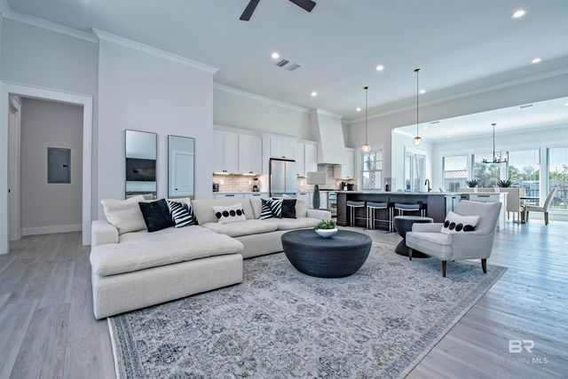 801 Kingston Lane, Gulf Shores, AL 36542