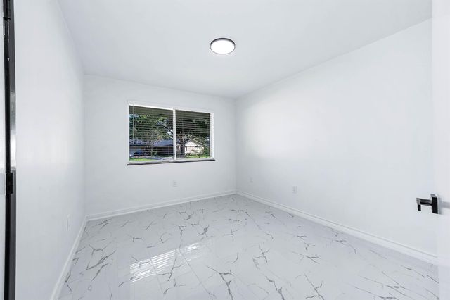 1616 Redway Lane, Houston, TX 77062