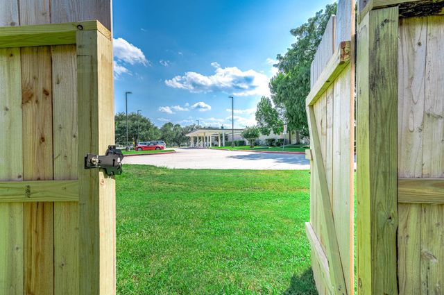 1616 Redway Lane, Houston, TX 77062