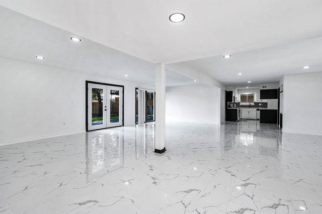 1616 Redway Lane, Houston, TX 77062