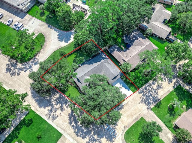 1616 Redway Lane, Houston, TX 77062