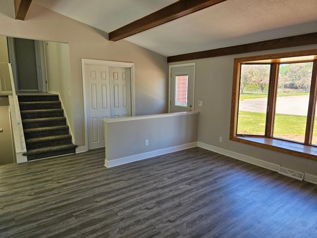 748 82nd Avenue NE, Spring Lake Park, MN 55432
