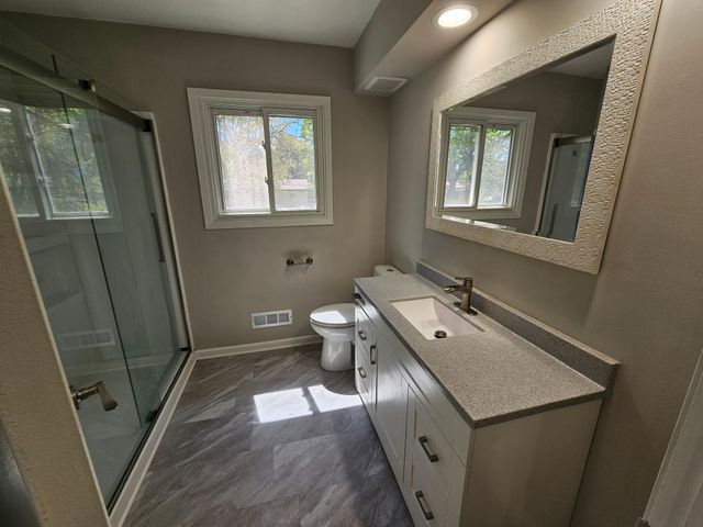 748 82nd Avenue NE, Spring Lake Park, MN 55432