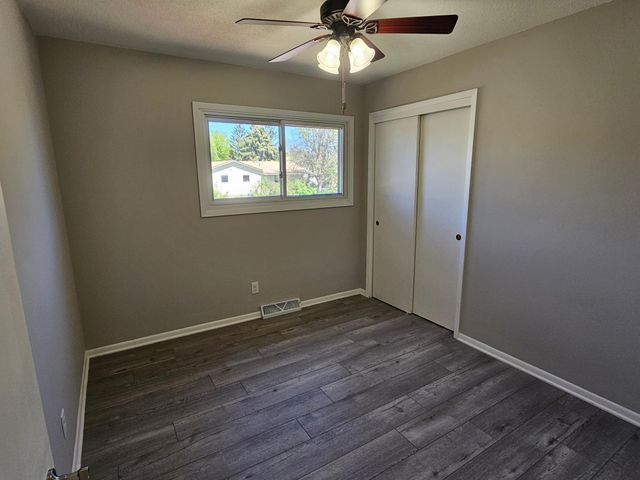 748 82nd Avenue NE, Spring Lake Park, MN 55432