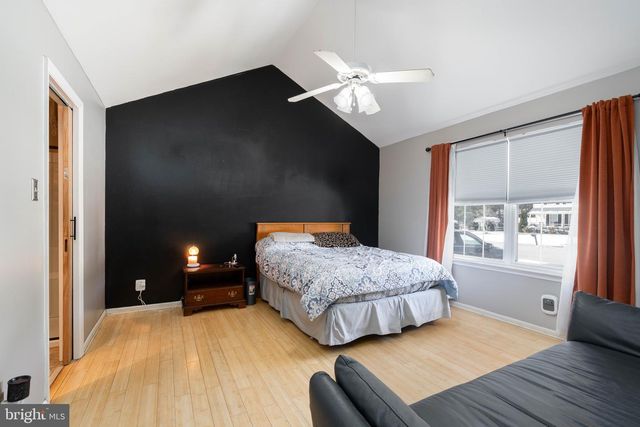 9 FOX COVE DR, Millville, NJ 08332