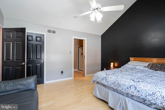 9 FOX COVE DR, Millville, NJ 08332