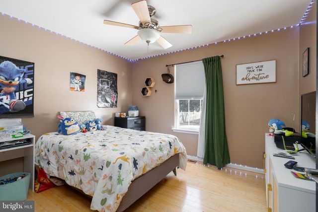 9 FOX COVE DR, Millville, NJ 08332